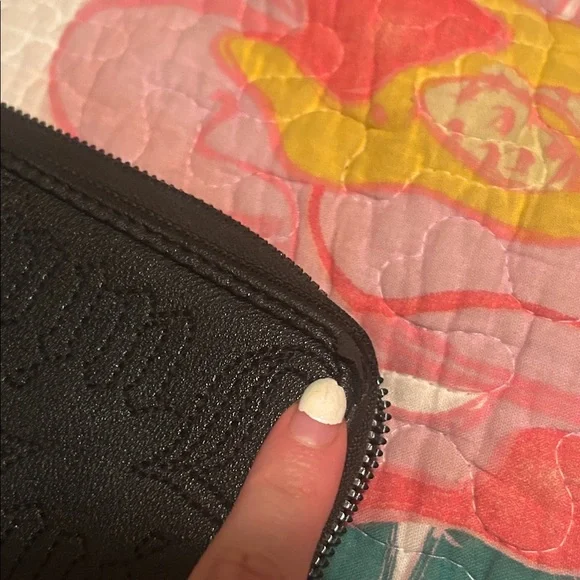 Juicy Couture Black Embossed Wallet - Picture 5 of 9